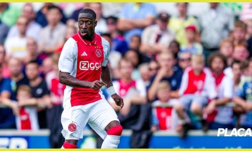 Ajax demite sete jogadores por WhatsApp, segundo jornal